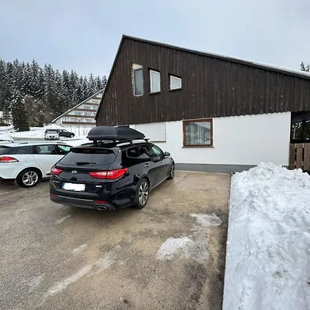 Haus Leo